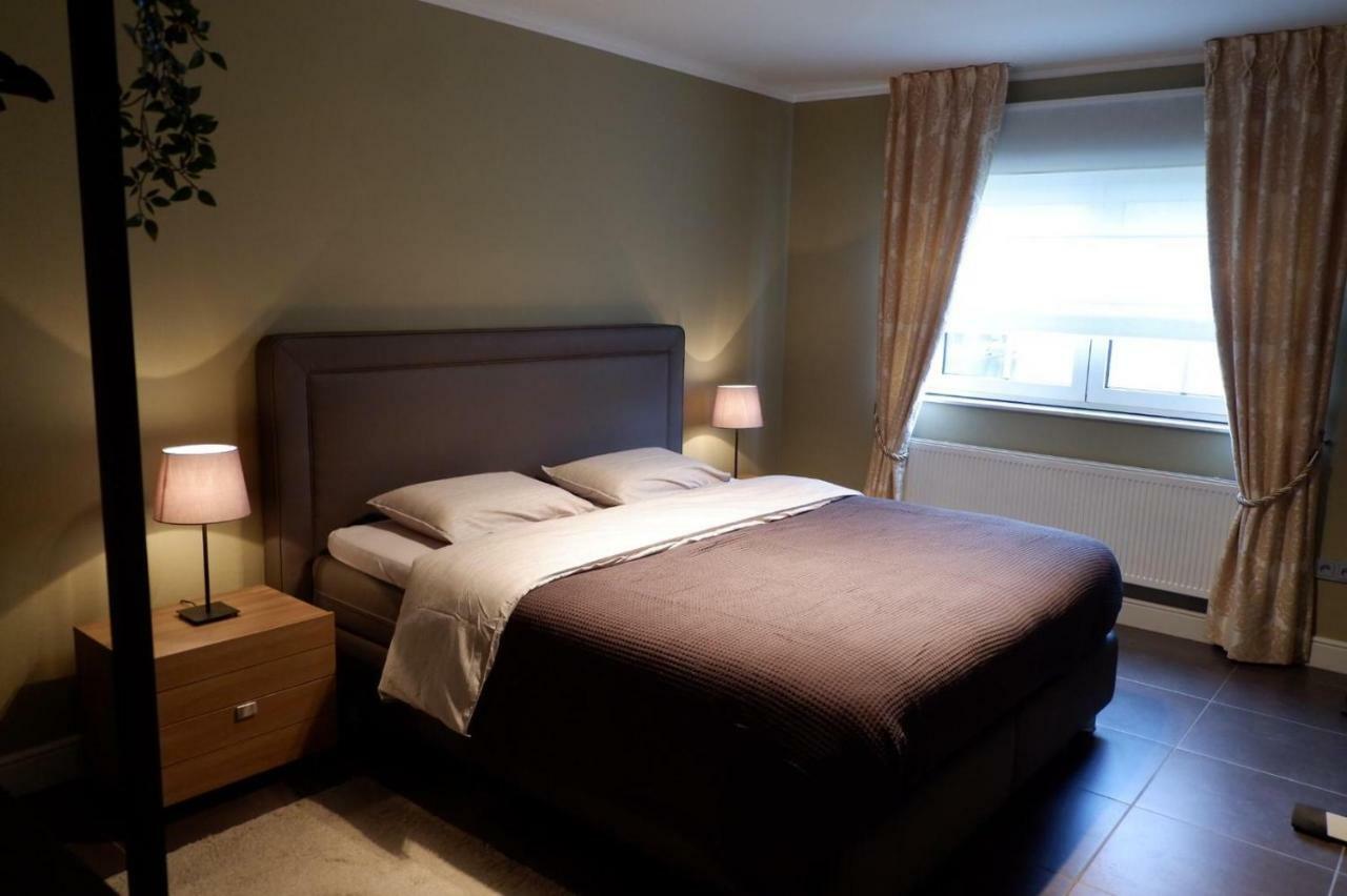 T Heirbaanhuys Villa บอร์กโลน ภายนอก รูปภาพ